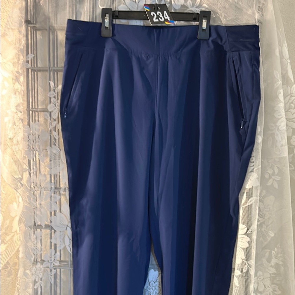 224 Chico's Blue Sweatpants & Joggers with Straight Leg Fit - Picture 1 of 3